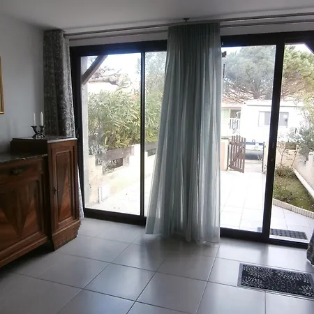 - T3 Coquette - Calme - Proche Plage, Port, Et Village - Parking Prive - Fr-1-799-38 Villa *