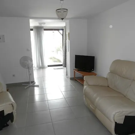- T3 Coquette - Calme - Proche Plage, Port, Et Village - Parking Prive - Fr-1-799-38 * Le Barcares