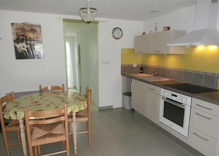 - T3 Coquette - Calme - Proche Plage, Port, Et Village - Parking Prive - Fr-1-799-38
