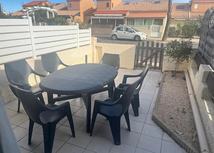 - T3 Coquette - Calme - Proche Plage, Port, Et Village - Parking Prive - Fr-1-799-38 *